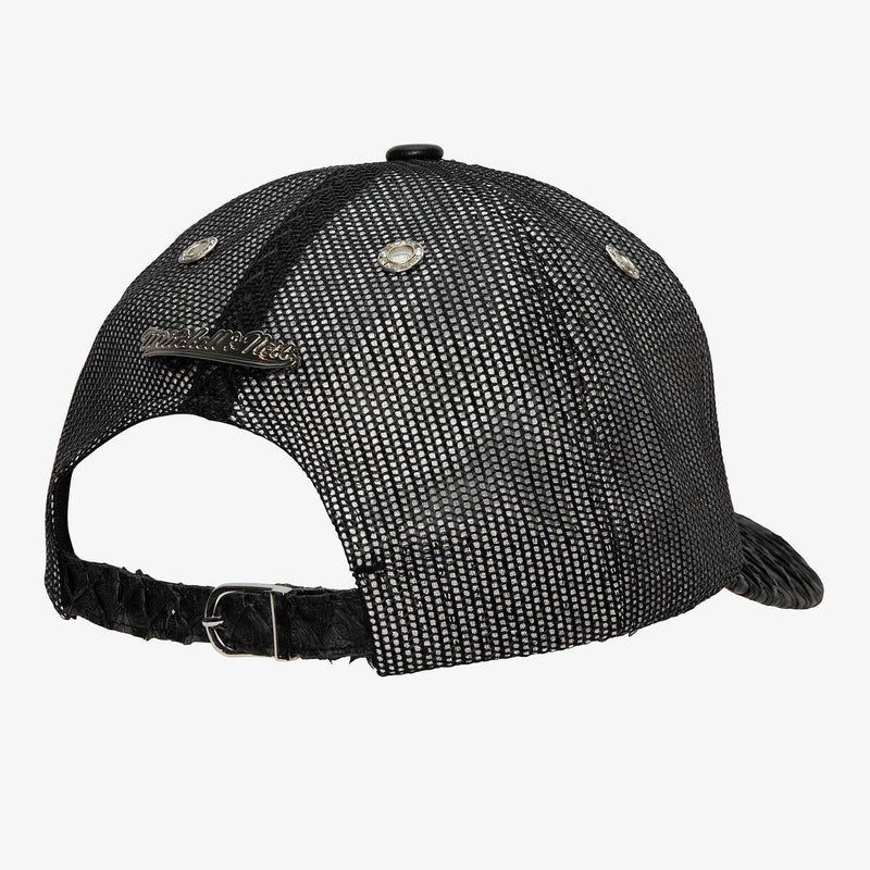 NBA 75TH PLATINUM LUX TRUCKER BULLS - Black - Image 2 NBA 75TH PLATINUM LUX TRUCKER BULLS - Black - Image 2