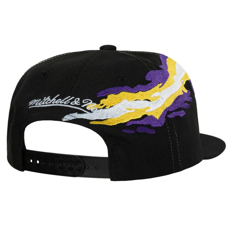 NHL VINTAGE PAINTBRUSH SNAPBACK KINGS Black 6HSSSH22087-LAKBLCK - Image 1 NHL VINTAGE PAINTBRUSH SNAPBACK KINGS Black 6HSSSH22087-LAKBLCK - Image 1