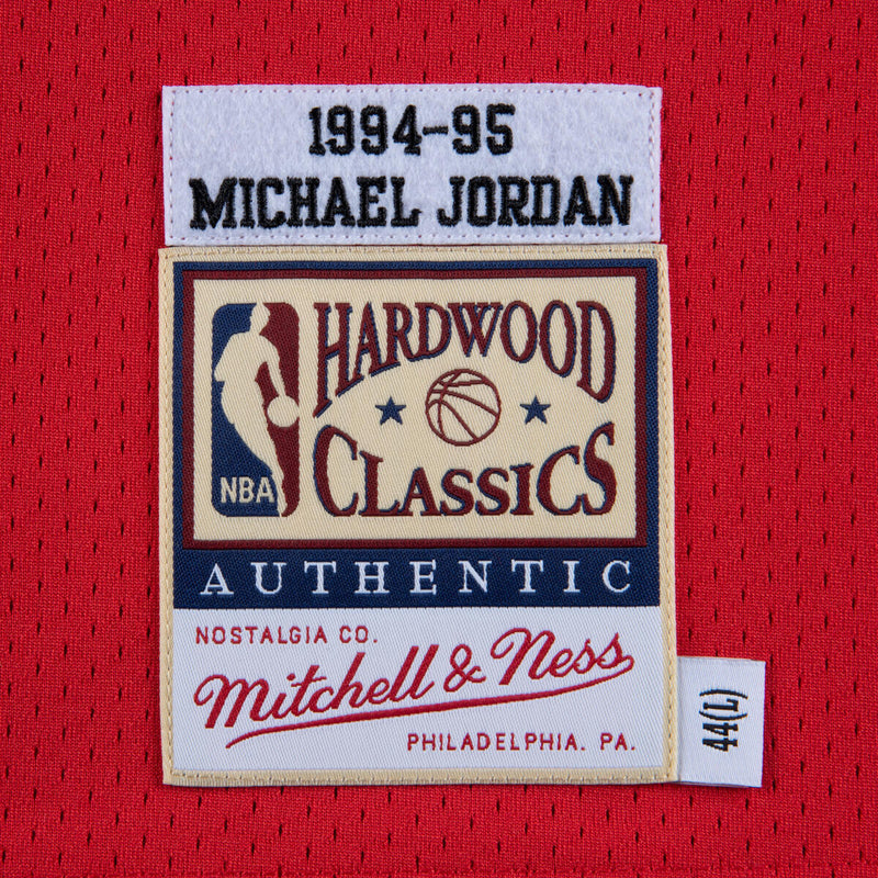 NBA AUTHENTIC JERSEY BULLS 1994 MICHAEL JORDAN - Scarlet - Image 3 NBA AUTHENTIC JERSEY BULLS 1994 MICHAEL JORDAN - Scarlet - Image 3