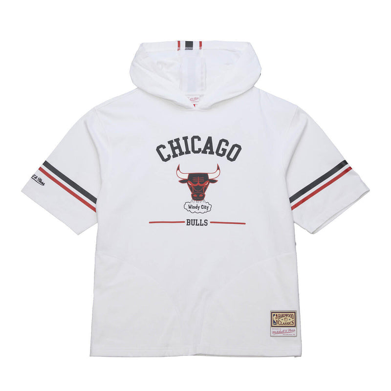 NBA GRAPHIC SS HOOD TEE BULLS White FC10112-CBUWHIT - Image 1 NBA GRAPHIC SS HOOD TEE BULLS White FC10112-CBUWHIT - Image 1