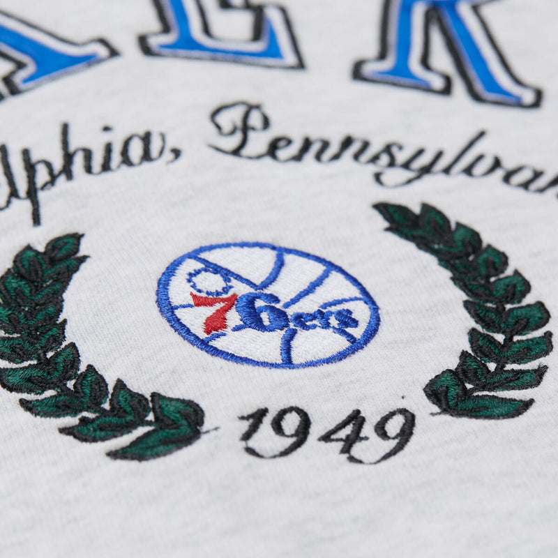 NBA WOMEN'S CROP FLEECE TOGGLE CREW 76ERS - Grey Heather - Image 4 NBA WOMEN'S CROP FLEECE TOGGLE CREW 76ERS - Grey Heather - Image 4