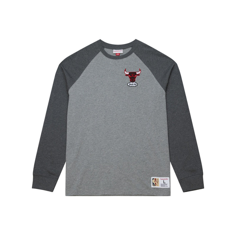 NBA LEGACY COLLECTION PREMIUM LS TEE CHICAGO BULLS - Image 1 NBA LEGACY COLLECTION PREMIUM LS TEE CHICAGO BULLS - Image 1