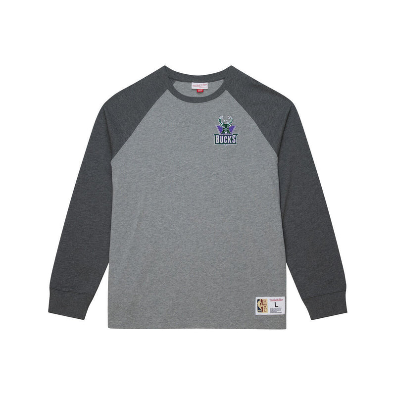 NBA LEGACY COLLECTION PREMIUM LS TEE MILWAUKEE BUCKS - Image 1 NBA LEGACY COLLECTION PREMIUM LS TEE MILWAUKEE BUCKS - Image 1