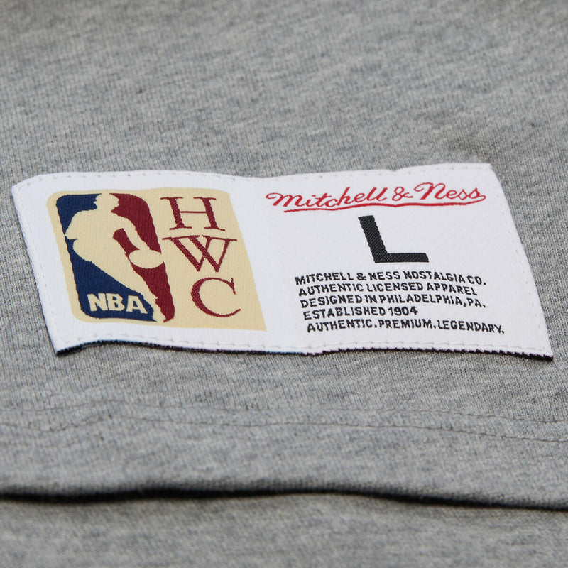 NBA LEGACY COLLECTION PREMIUM LS TEE MILWAUKEE BUCKS - Image 4 NBA LEGACY COLLECTION PREMIUM LS TEE MILWAUKEE BUCKS - Image 4