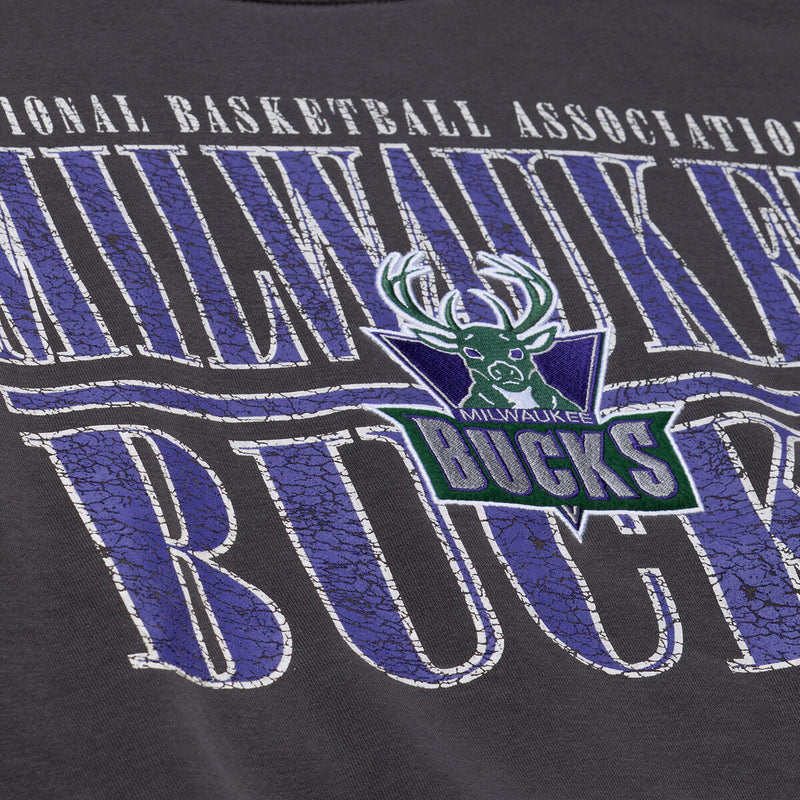 NBA DOWNTOWN COLLECTION FLEECE CREW MILWAUKEE BUCKS - Image 4 NBA DOWNTOWN COLLECTION FLEECE CREW MILWAUKEE BUCKS - Image 4