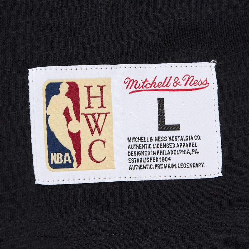 NBA LEGENDARY SLUB SS TEE VINTAGE LOGO BULLS Black FC8050-CBUBLCK - Image 6 NBA LEGENDARY SLUB SS TEE VINTAGE LOGO BULLS Black FC8050-CBUBLCK - Image 6