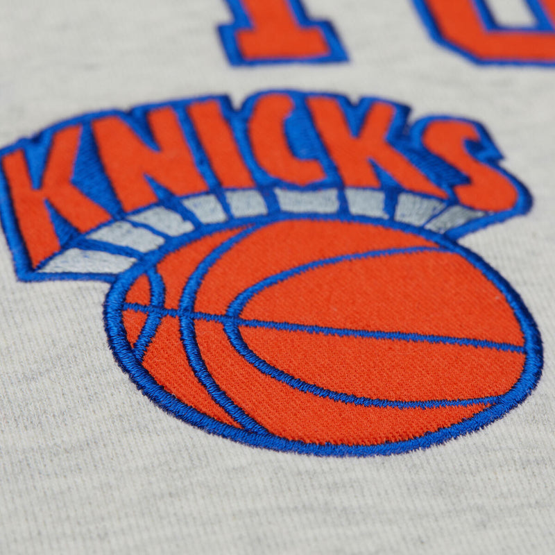 NBA HERITAGE COLLECTION FLEECE CREW VINTAGE LOGO KNICKS - Image 3 NBA HERITAGE COLLECTION FLEECE CREW VINTAGE LOGO KNICKS - Image 3