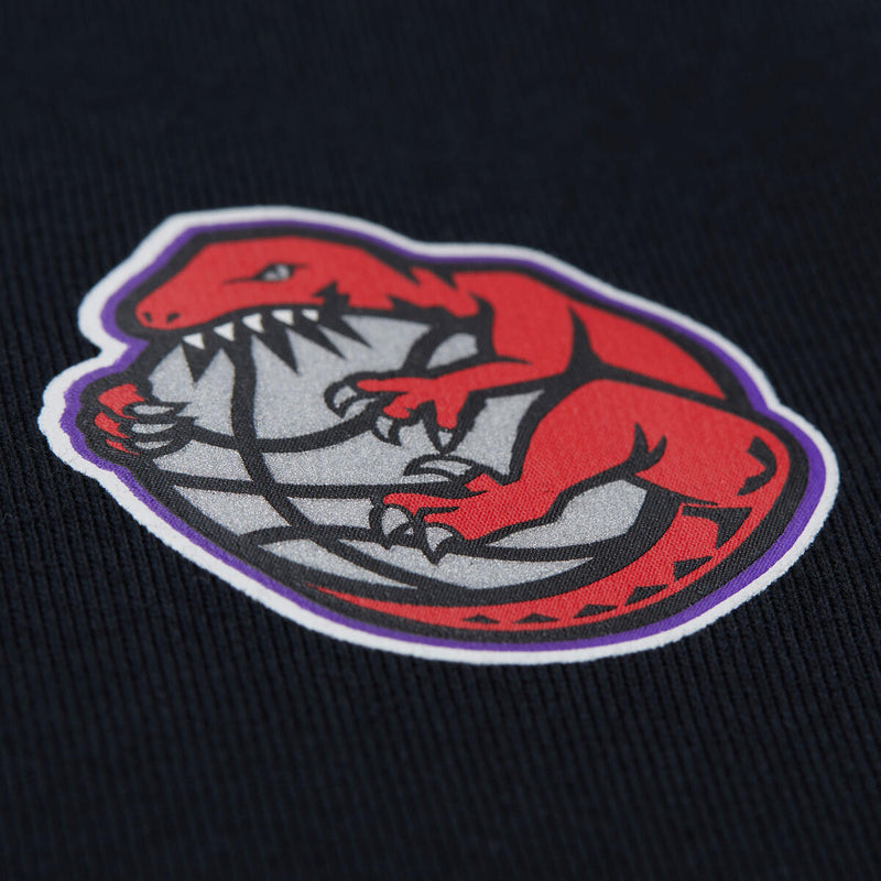 NBA TRAINING DAY PREMIUM SS TEE VINTAGE LOGO RAPTORS Black FC9288-TRABLCK - Image 4 NBA TRAINING DAY PREMIUM SS TEE VINTAGE LOGO RAPTORS Black FC9288-TRABLCK - Image 4