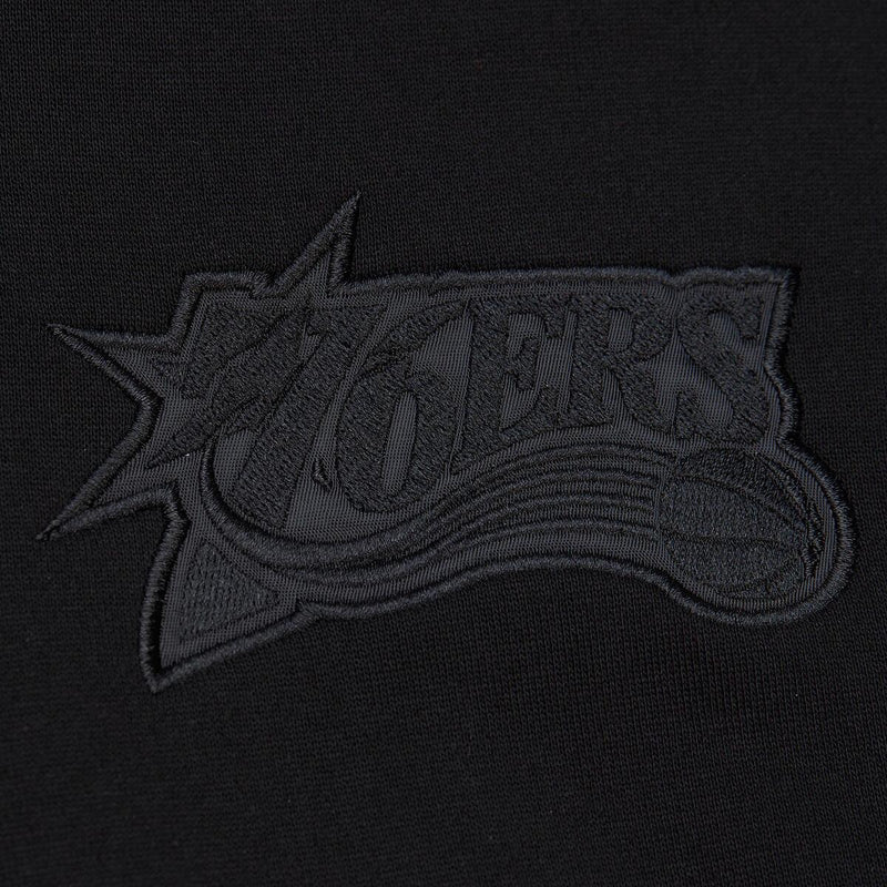 NBA TONAL LOGO HEAVYWEIGHT FLEECE 76ERS Black FPHD6063-P76YYPPPBLCK - Image 1 NBA TONAL LOGO HEAVYWEIGHT FLEECE 76ERS Black FPHD6063-P76YYPPPBLCK - Image 1