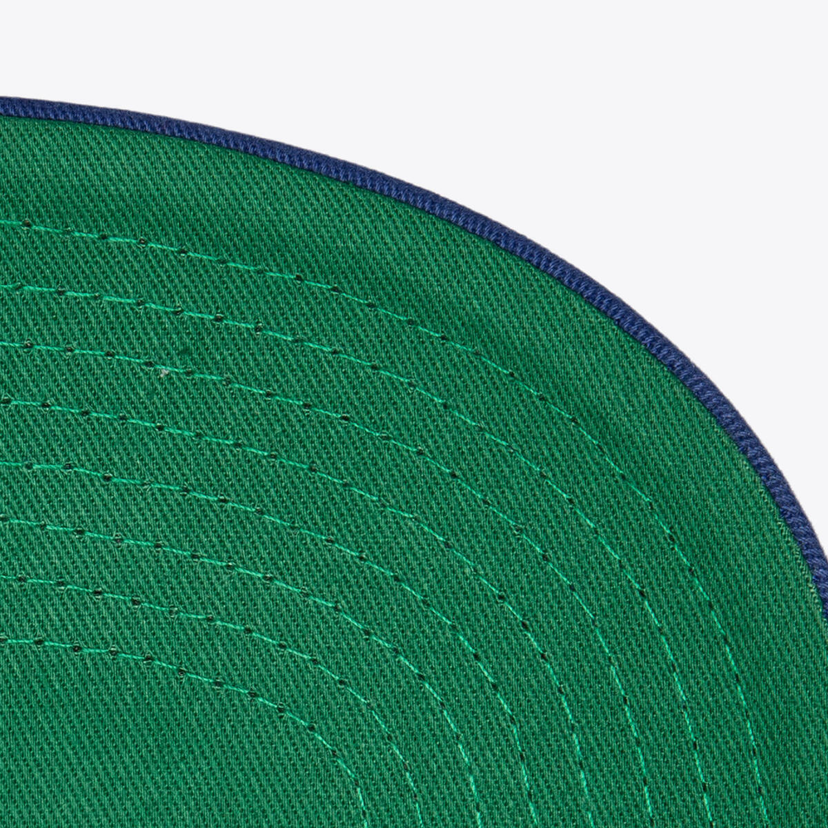 NHL TAIL SWEEP PRO SNAPBACK VNTG BLUES White HHSS7285-SLUYYPPPWHIT - Image 4