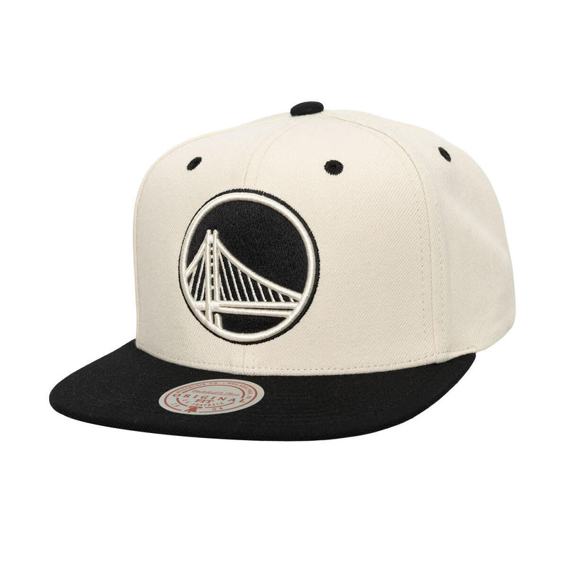 NBA EVERGREEN CREAM BLACK SNAPBACK WARRIORS Off White HS9561-GSWOFWH - Image 1 NBA EVERGREEN CREAM BLACK SNAPBACK WARRIORS Off White HS9561-GSWOFWH - Image 1