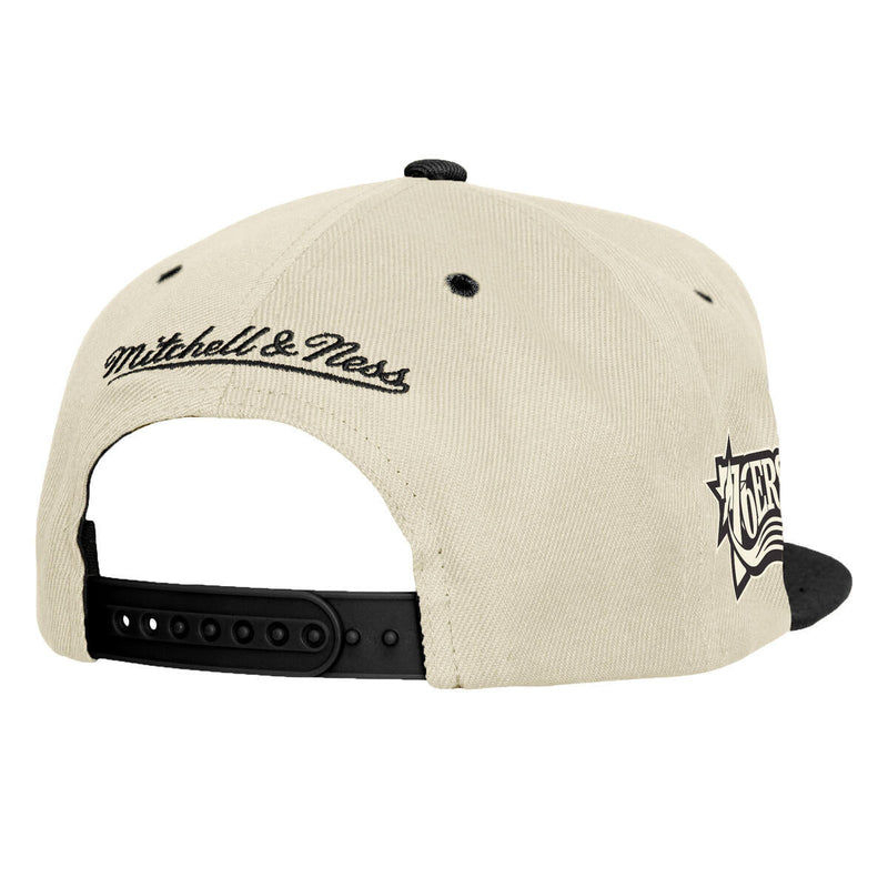 NBA EVERGREEN CREAM BLACK SNAPBACK HWC 76ERS Off White HS9562-P76OFWH - Image 2 NBA EVERGREEN CREAM BLACK SNAPBACK HWC 76ERS Off White HS9562-P76OFWH - Image 2