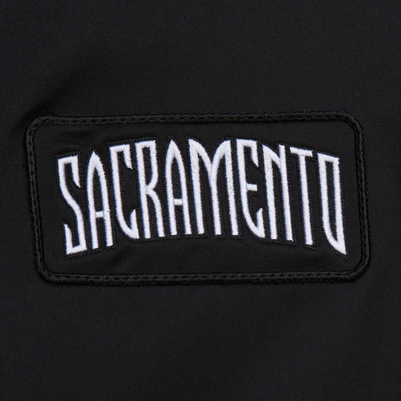 NBA TEAM LEADER SATIN BOMBER VINTAGE LOGO KINGS Black JK8095-SKIBLCK - Image 3 NBA TEAM LEADER SATIN BOMBER VINTAGE LOGO KINGS Black JK8095-SKIBLCK - Image 3