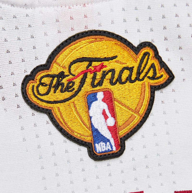 NBA WHITE JERSEY CAVALIERS 2015 LEBRON JAMES White JY8692-CCAWHIT - Image 6 NBA WHITE JERSEY CAVALIERS 2015 LEBRON JAMES White JY8692-CCAWHIT - Image 6