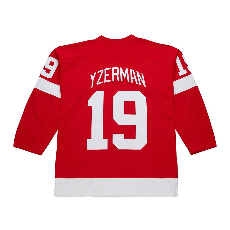 NHL DARK JERSEY RED WINGS 1996 STEVE YZERMAN Scarlet JY9015-DRWSCAR - Image 2 NHL DARK JERSEY RED WINGS 1996 STEVE YZERMAN Scarlet JY9015-DRWSCAR - Image 2