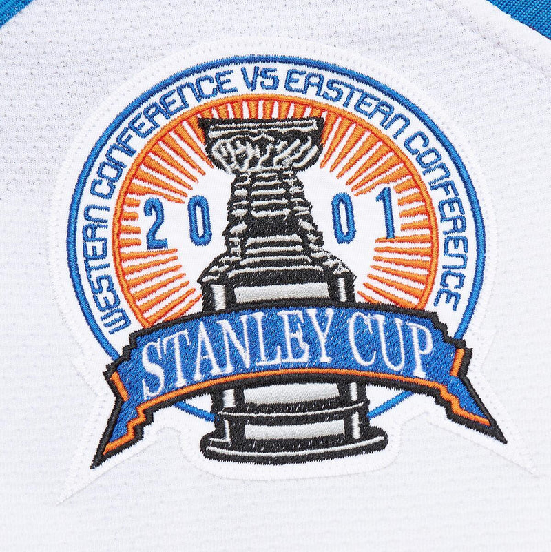 NHL WHITE JERSEY COLORADO AVALANCHE 2000 JOE SAKIC - Image 4 NHL WHITE JERSEY COLORADO AVALANCHE 2000 JOE SAKIC - Image 4