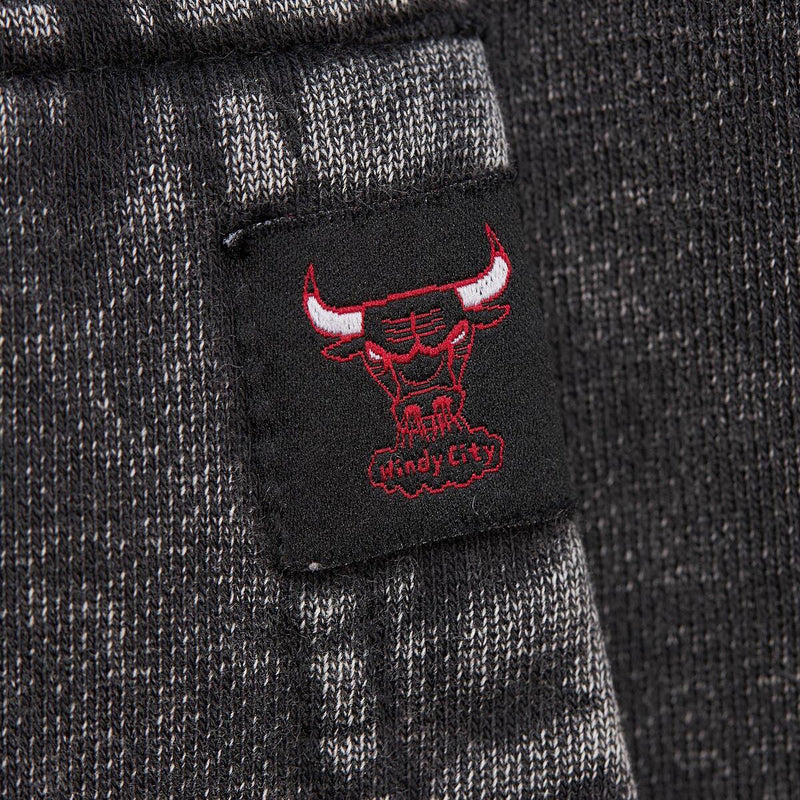 NBA OVERSIZED GRAPHIC HOODIE BULLS Black OJPO6799-CBUYYPPPBLCK - Image 4 NBA OVERSIZED GRAPHIC HOODIE BULLS Black OJPO6799-CBUYYPPPBLCK - Image 4