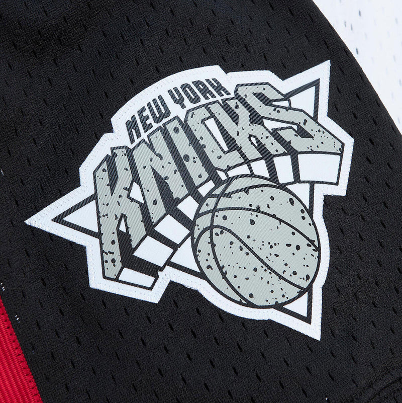 NBA CRACKED CEMENT SWINGMAN SHORTS KNICKS 1996 - Image 3 NBA CRACKED CEMENT SWINGMAN SHORTS KNICKS 1996 - Image 3