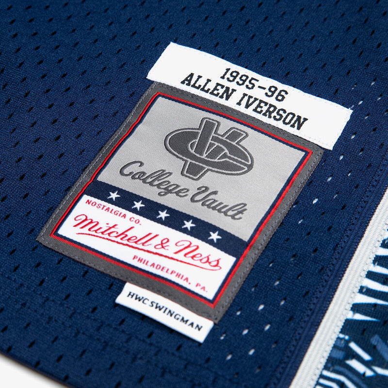 NCAA JERSEY GEORGETOWN 1995 ALLEN IVERSON - Navy - Image 3 NCAA JERSEY GEORGETOWN 1995 ALLEN IVERSON - Navy - Image 3