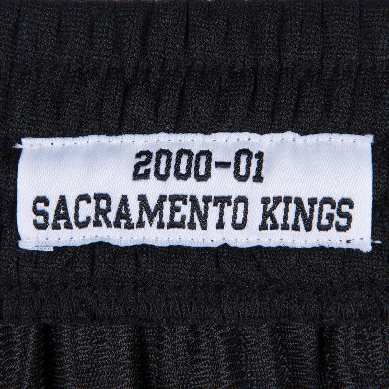 NBA SWINGMAN ROAD SHORTS KINGS 00-01 - Black - Image 4 NBA SWINGMAN ROAD SHORTS KINGS 00-01 - Black - Image 4