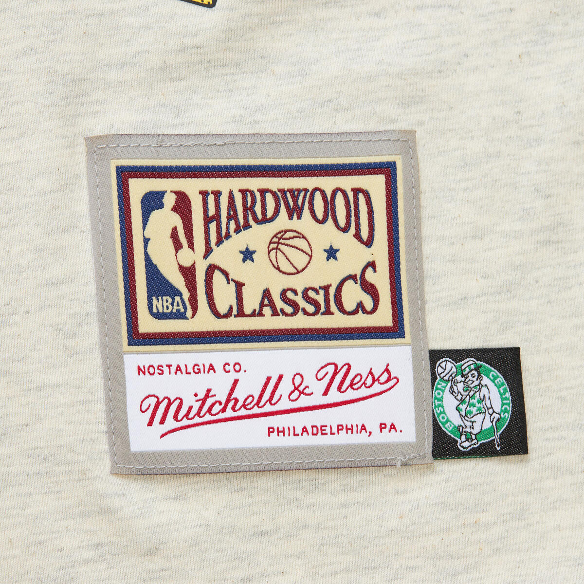 NBA LEGACY DEFINED SS TEE HWC CELTICS Oatmeal Heather SS8412-BCEOTHT - Image 10