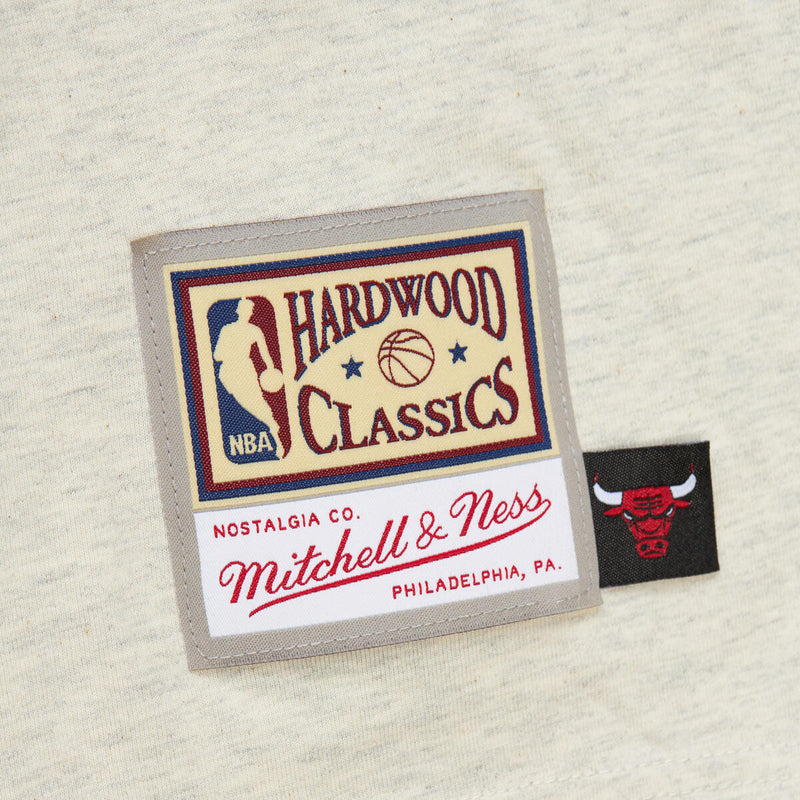 NBA LEGACY DEFINED SS TEE HWC BULLS Oatmeal Heather SS8412-CBUOTHT - Image 8 NBA LEGACY DEFINED SS TEE HWC BULLS Oatmeal Heather SS8412-CBUOTHT - Image 8