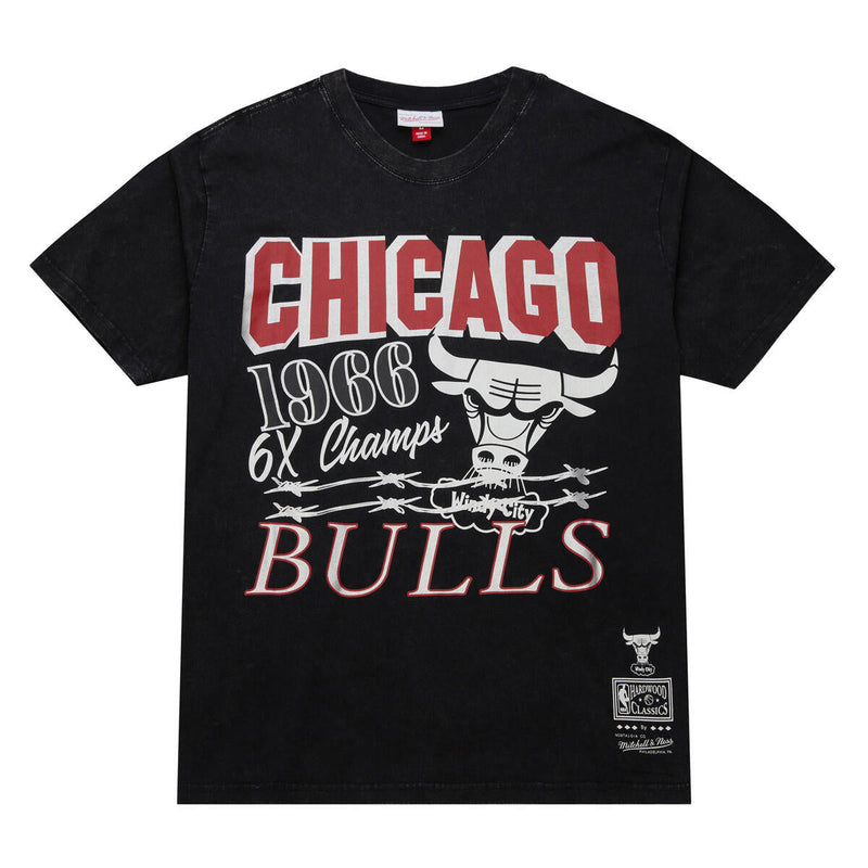 NBA SS TITLES TEE BULLS Black SS8919-CBUBLCK - Image 1 NBA SS TITLES TEE BULLS Black SS8919-CBUBLCK - Image 1