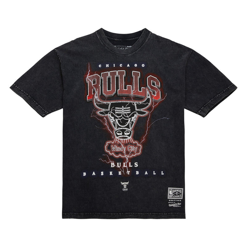 NBA OVERSIZED GRAPHIC TEE BULLS - Image 1 NBA OVERSIZED GRAPHIC TEE BULLS - Image 1