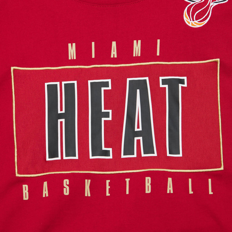 NBA TEAM OG 2.0 PREMIUM SS TEE VINTAGE LOGO HEAT Scarlet TCRW7096-MHEYYPPPSCAR - Image 4 NBA TEAM OG 2.0 PREMIUM SS TEE VINTAGE LOGO HEAT Scarlet TCRW7096-MHEYYPPPSCAR - Image 4