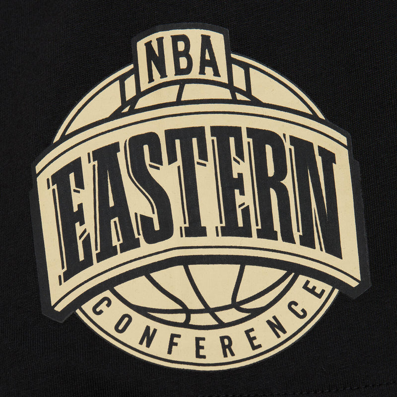 NBA TEAM OG 2.0 PREMIUM SS TEE VINTAGE LOGO 76ERS Black TCRW7096-P76YYPPPBLCK - Image 4 NBA TEAM OG 2.0 PREMIUM SS TEE VINTAGE LOGO 76ERS Black TCRW7096-P76YYPPPBLCK - Image 4