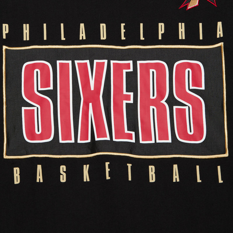 NBA TEAM OG 2.0 PREMIUM SS TEE VINTAGE LOGO 76ERS Black TCRW7096-P76YYPPPBLCK - Image 5 NBA TEAM OG 2.0 PREMIUM SS TEE VINTAGE LOGO 76ERS Black TCRW7096-P76YYPPPBLCK - Image 5