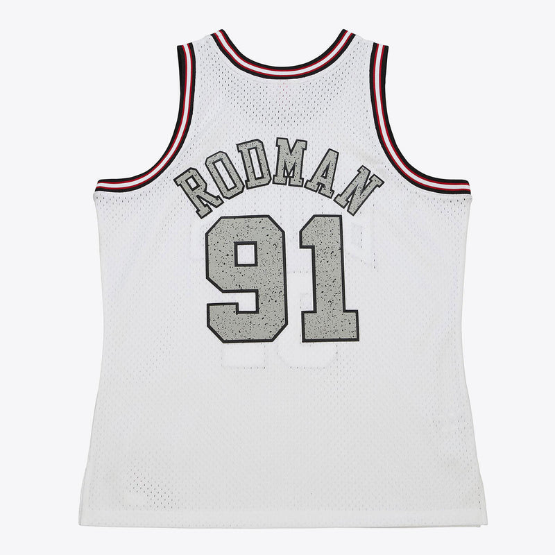 NBA CRACKED CEMENT SWINGMAN JERSEY BULLS 1997 DENNIS RODMAN - Image 2 NBA CRACKED CEMENT SWINGMAN JERSEY BULLS 1997 DENNIS RODMAN - Image 2