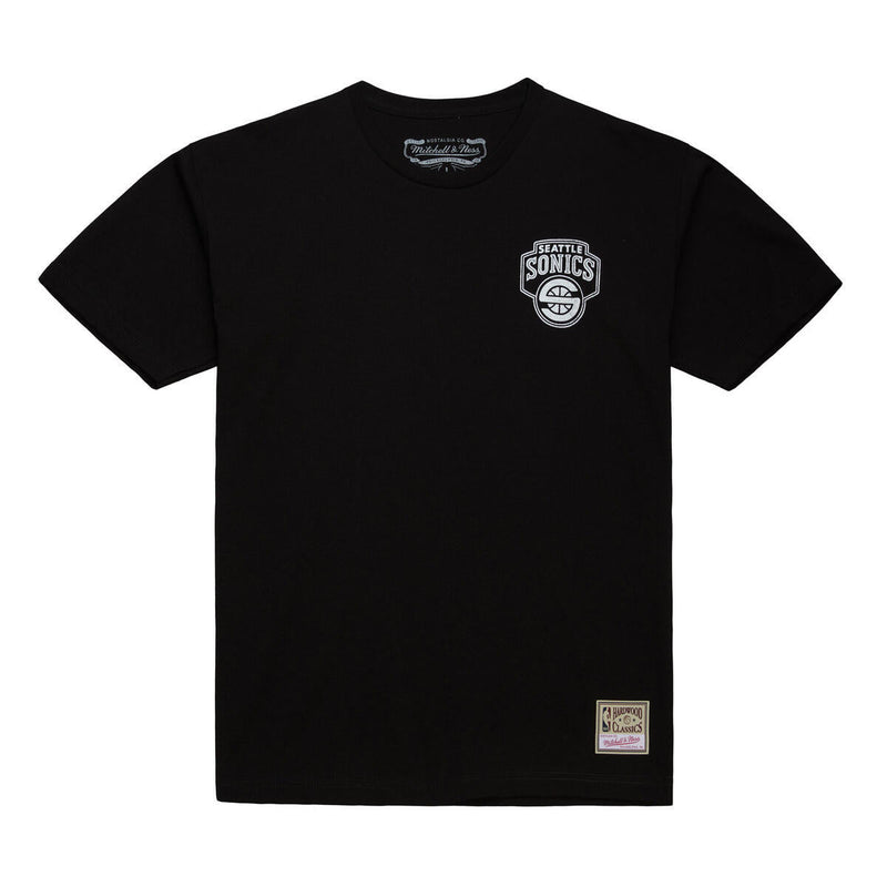 NBA OVERLAP TEE SUPERSONICS Black TP12216-SSUBLCK - Image 1 NBA OVERLAP TEE SUPERSONICS Black TP12216-SSUBLCK - Image 1