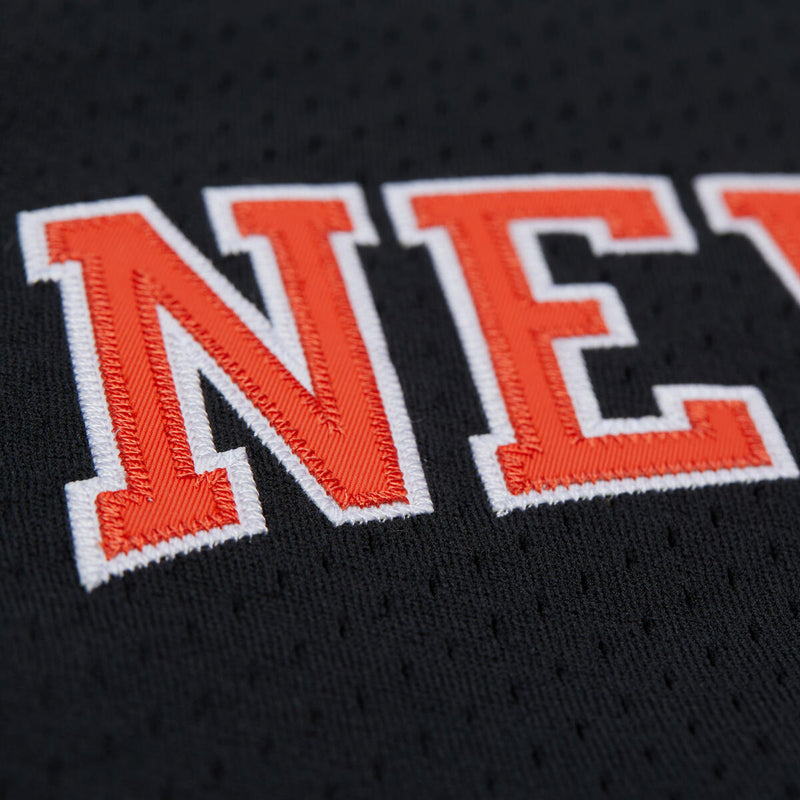 NBA ON THE CLOCK MESH BUTTON FRONT VINTAGE LOGO KNICKS Black TP9273-NYKBLCK - Image 3 NBA ON THE CLOCK MESH BUTTON FRONT VINTAGE LOGO KNICKS Black TP9273-NYKBLCK - Image 3