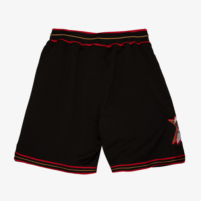 NBA AUTHENTIC ROAD SHORTS 76ERS 97-98 Black ASHRGS18129-P76BLCK97 - Image 2 NBA AUTHENTIC ROAD SHORTS 76ERS 97-98 Black ASHRGS18129-P76BLCK97 - Image 2