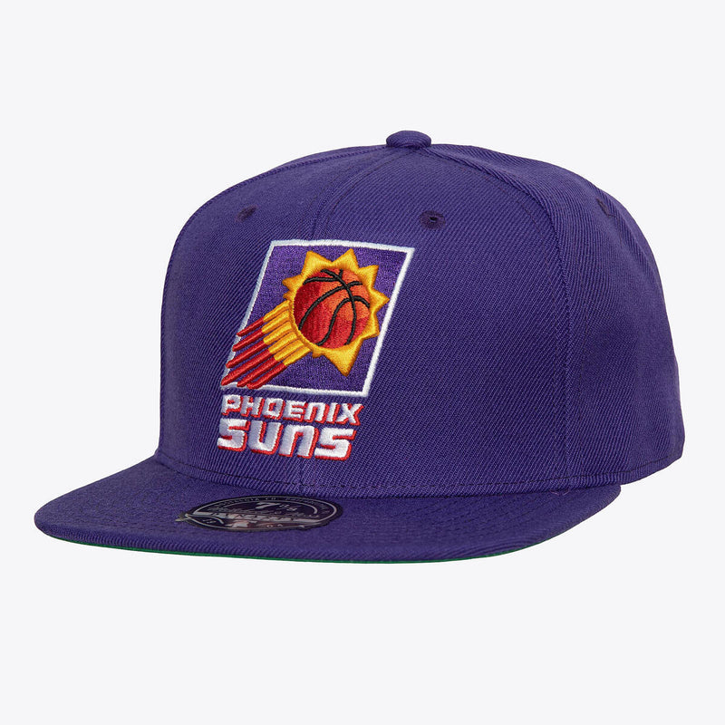 NBA TEAM GROUND 2.0 FITTED HWC SUNS Purple HHSF3259-PSUYYPPPPURP - Image 1 NBA TEAM GROUND 2.0 FITTED HWC SUNS Purple HHSF3259-PSUYYPPPPURP - Image 1
