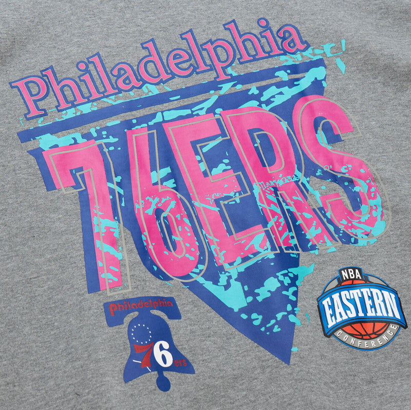 NBA 90s REFLECTIVE HEATHER CREWNECK SWEATSHIRT 76ERS Grey Heather OJPO6777-P76YYPPPGYHT - Image 2 NBA 90s REFLECTIVE HEATHER CREWNECK SWEATSHIRT 76ERS Grey Heather OJPO6777-P76YYPPPGYHT - Image 2
