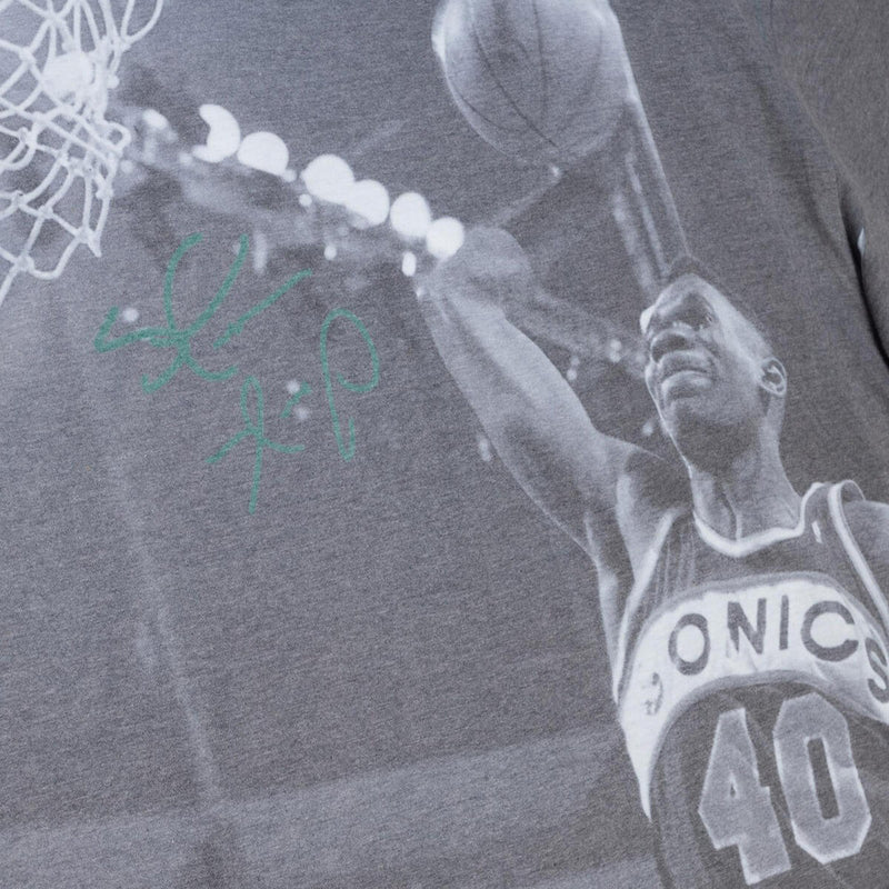NBA ABOVE THE RIM SUBLIMATED SS TEE SUPERSONICS SHAWN KEMP White TCRW3401-SSUYYSKEWHIT - Image 2 NBA ABOVE THE RIM SUBLIMATED SS TEE SUPERSONICS SHAWN KEMP White TCRW3401-SSUYYSKEWHIT - Image 2
