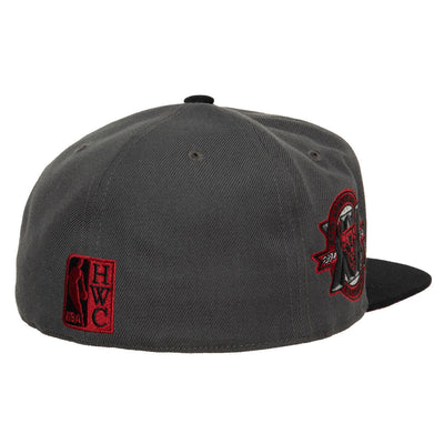 NBA BORN AND BRED FITTED HWC BULLS - Grey-Black - Image 2