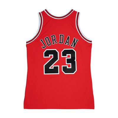 NBA AUTHENTIC JERSEY BULLS 1997 MICHAEL JORDAN - University Red - Image 2