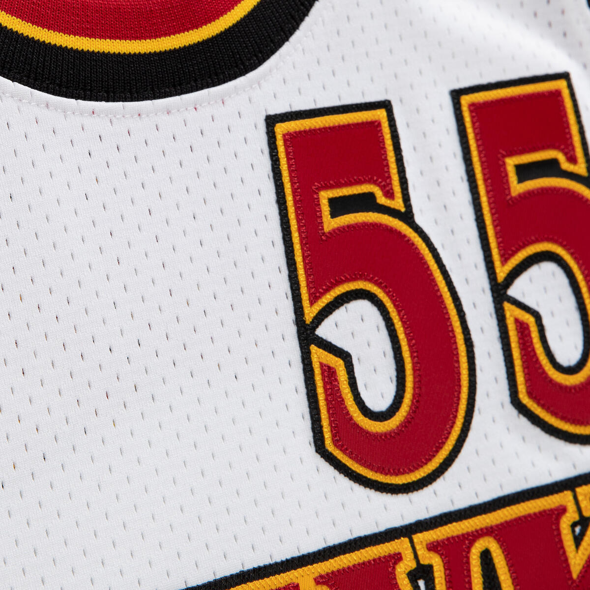 NBA AUTHENTIC JERSEY HAWKS 1996 DIKEMBE MUTOMBO - White - Image 4
