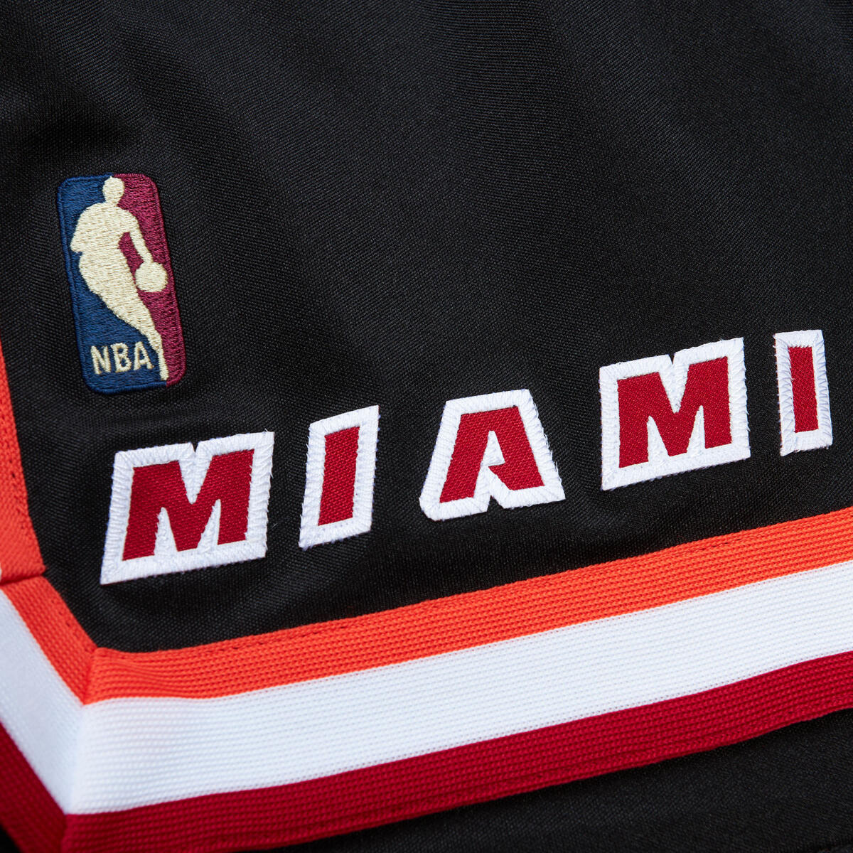 NBA DARK HWC SHORTS HEAT 2013 Black ASHR6498-MHE13PPPBLCK - Image 3