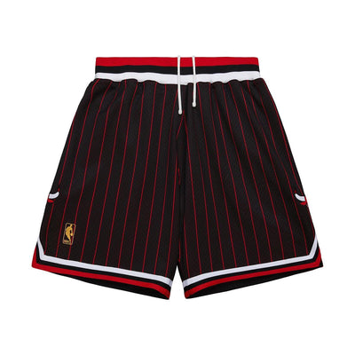 NBA AUTHENTIC ALTERNATE SHORTS BULLS 96-97 - Black - Image 1