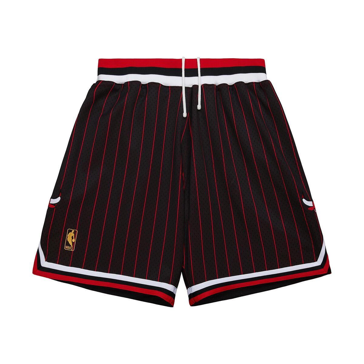 NBA AUTHENTIC ALTERNATE SHORTS BULLS 96-97 - Black - Image 1