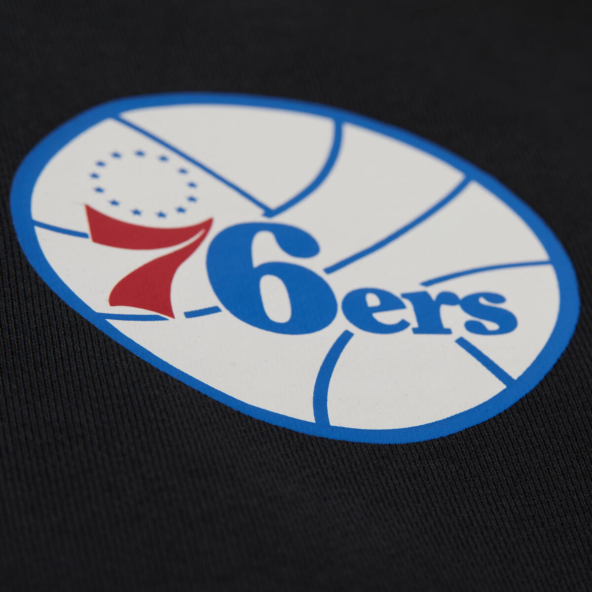 NBA OVERSWEEP CREWNECK SWEATER 76ERS Black FC10089-P76BLCK - Image 2