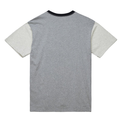 NHL HERITAGE COLLECTION PREMIUM SS TEE CURRENT LOGO BLACKHAWKS GREY HEATHER-CREAM FC10822-CBHGHCR - Image 2