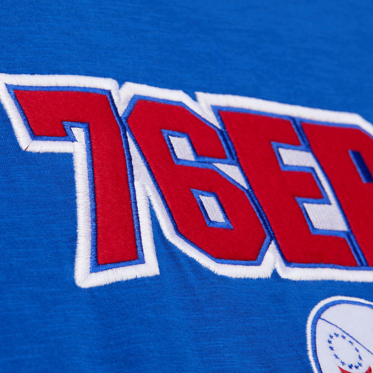NBA LEGENDARY SLUB SS TEE VINTAGE LOGO 76ERS Royal FC11145-P76ROYA - Image 5