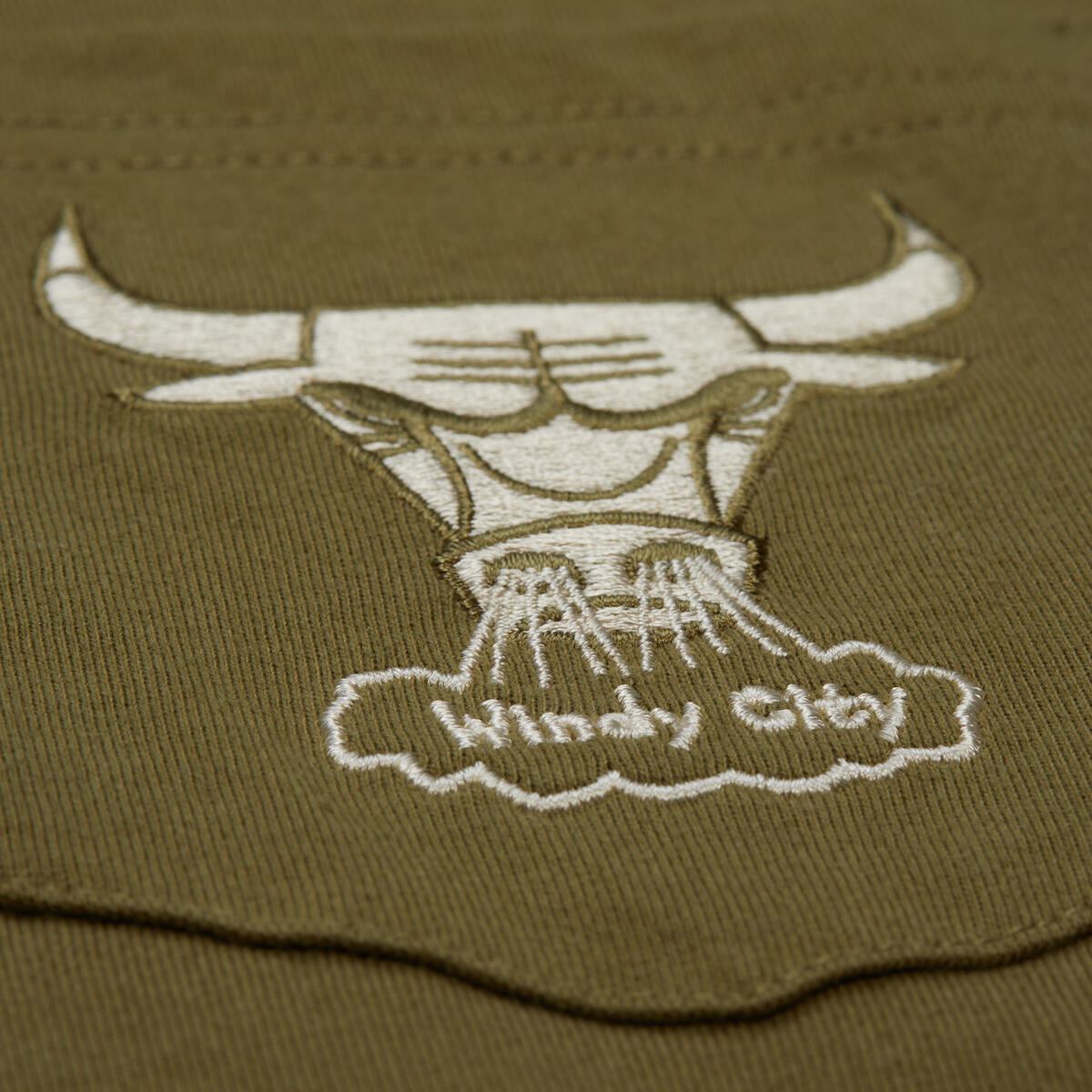 NBA MH PREMIUM SS POCKET TEE CHICAGO BULLS - Image 3