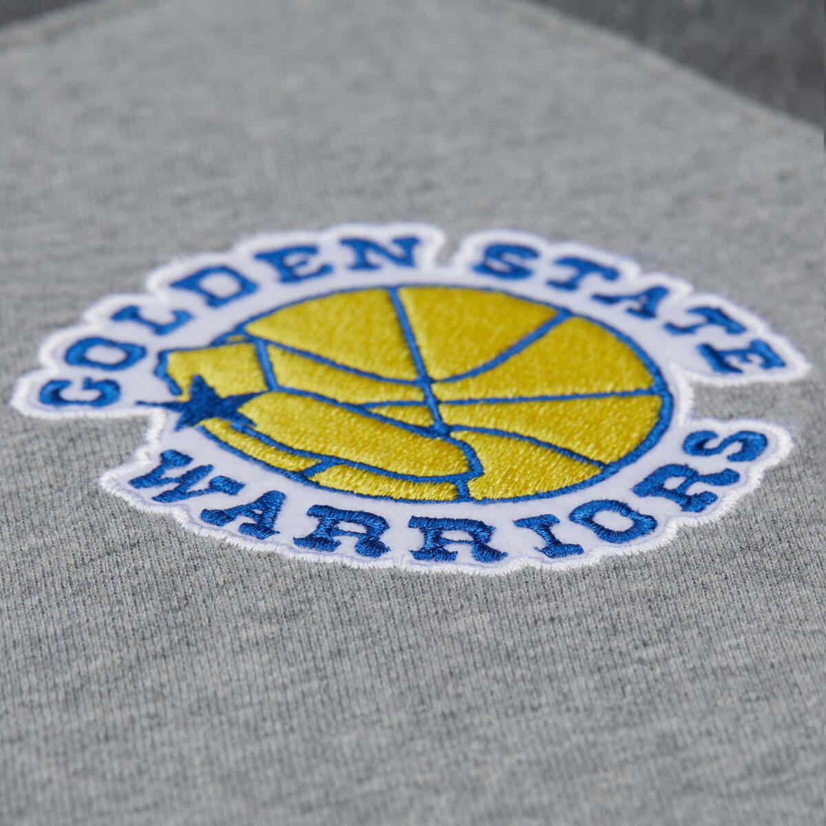 NBA LEGACY COLLECTION PREMIUM LS TEE GOLDEN STATE WARRIORS - Grey Heather - Image 4