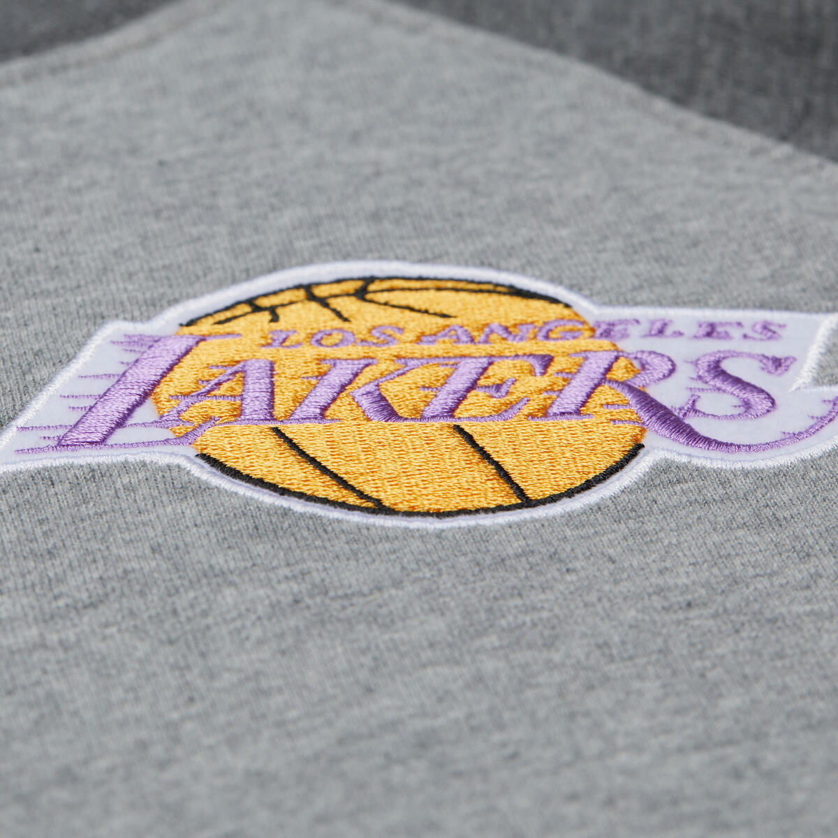 NBA LEGACY COLLECTION PREMIUM LS TEE LOS ANGELES LAKERS - Image 3